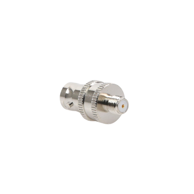 Adaptador en Línea de Conector BNC Hembra a SMA Hembra Corto / Celulares Motorola, Níquel/ Oro/ Teflón.