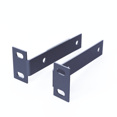 Kit de Brackets Adaptadores para Rack EIQR y Organizadores de Cable Verticales.