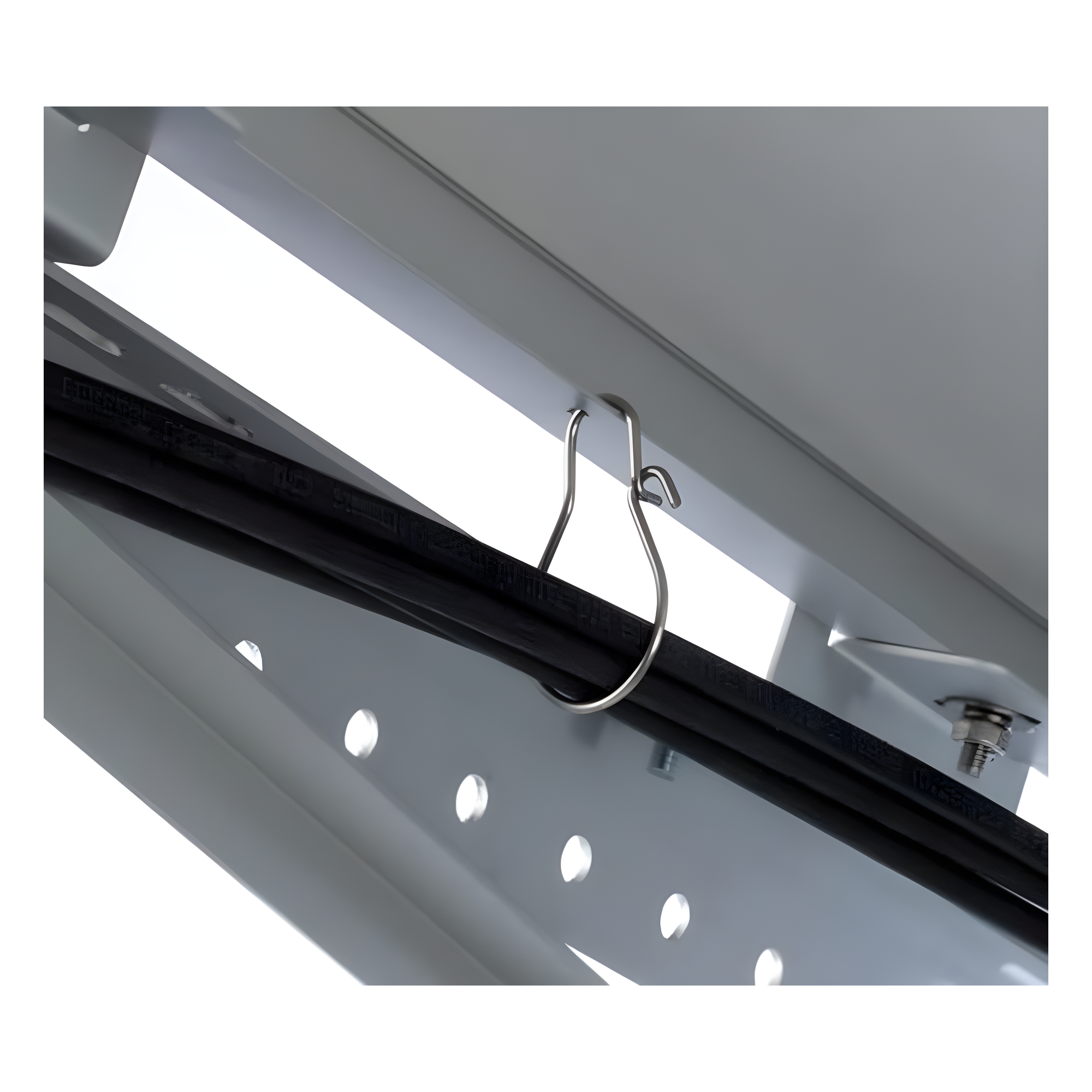 Gancho para cable solar / Nylon 6.6 resistente a intemperie / Capacidad 1.81 pulgadas (46mm) / 50 lbs tracción / Paquete 100 pz — PANDUIT · SKU WH10SS-C