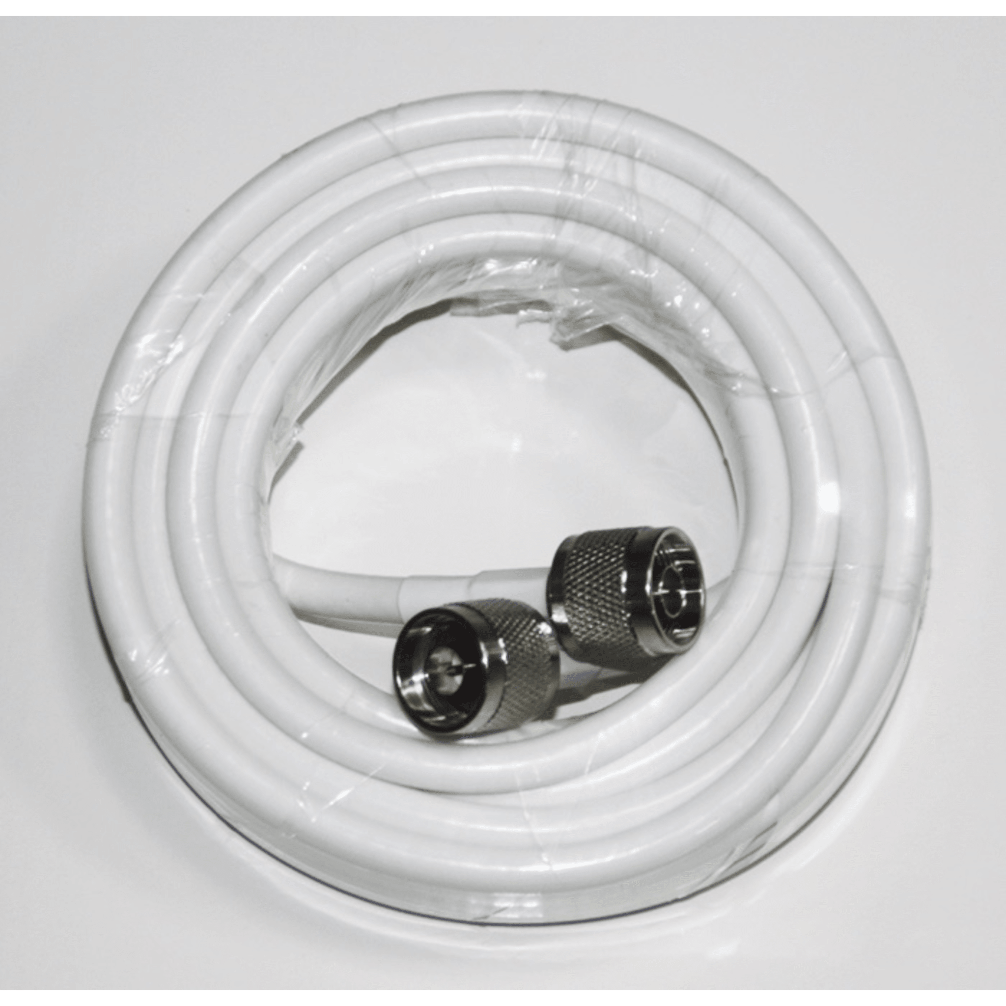 Jumper Coaxial / 18 m (59.06 ft) / Conectores N Macho / 50 Ohm / 6.25 dB @ 2000 MHz / Blindaje >90 dB / Interior y Exterior