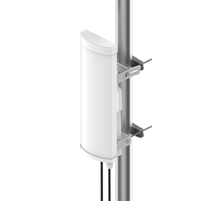 Antena sectorial  de 90 grados, 18 dBi, 5.9-7.1 GHz, MU-MIMO 4x4, incluye kit de montaje para EPMP4600