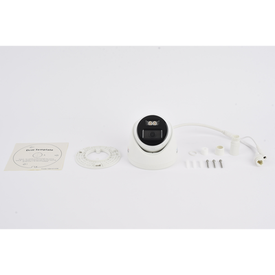 Turret IP 4 Megapixel / Imagen a Color 24/7 / PoE / Lente 2.8 mm / Luz Blanca 30 mts / Exterior IP67 / WDR 120 dB / H.265+ / ONVIF 