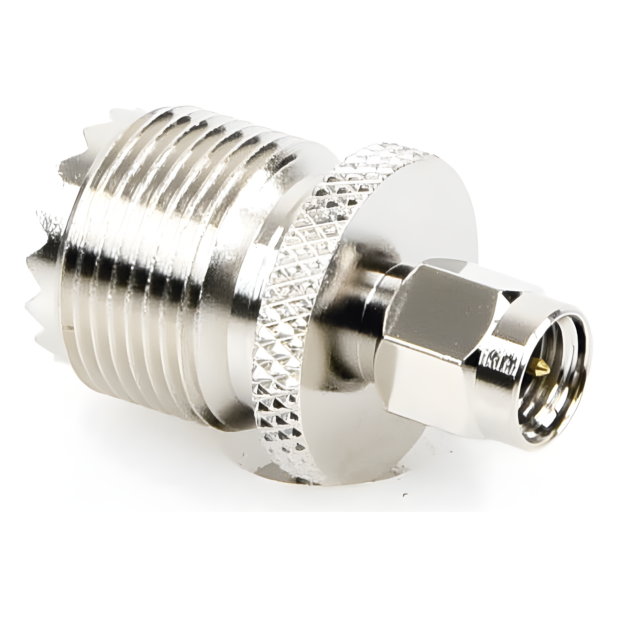 Adaptador Coaxial en Línea / SMA Macho a UHF Hembra (SO-239) / Cuerpo Bronce Niquelado / Contacto Oro / Aislante Teflón