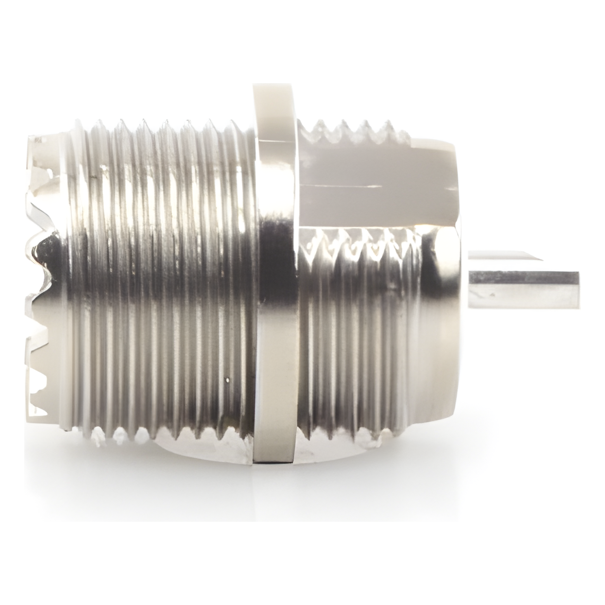 Conector UHF Hembra / Montaje Frontal en Panel D Plano / Cuerpo Zinc Niquelado / Contacto Plateado / Aislante Baquelita / Soldable