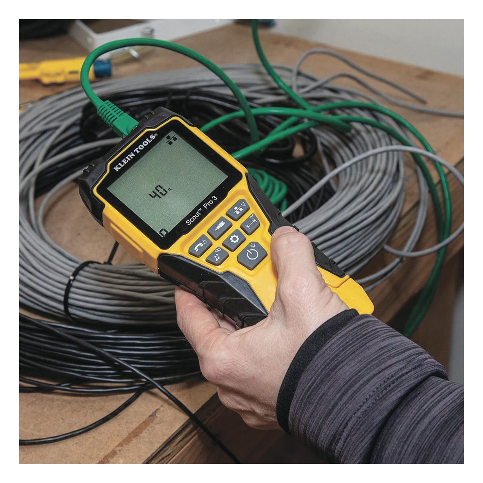Probador Scout™ Pro 3 con kit de transmisores remotos Test-n-Map™ (Inspección PoE)