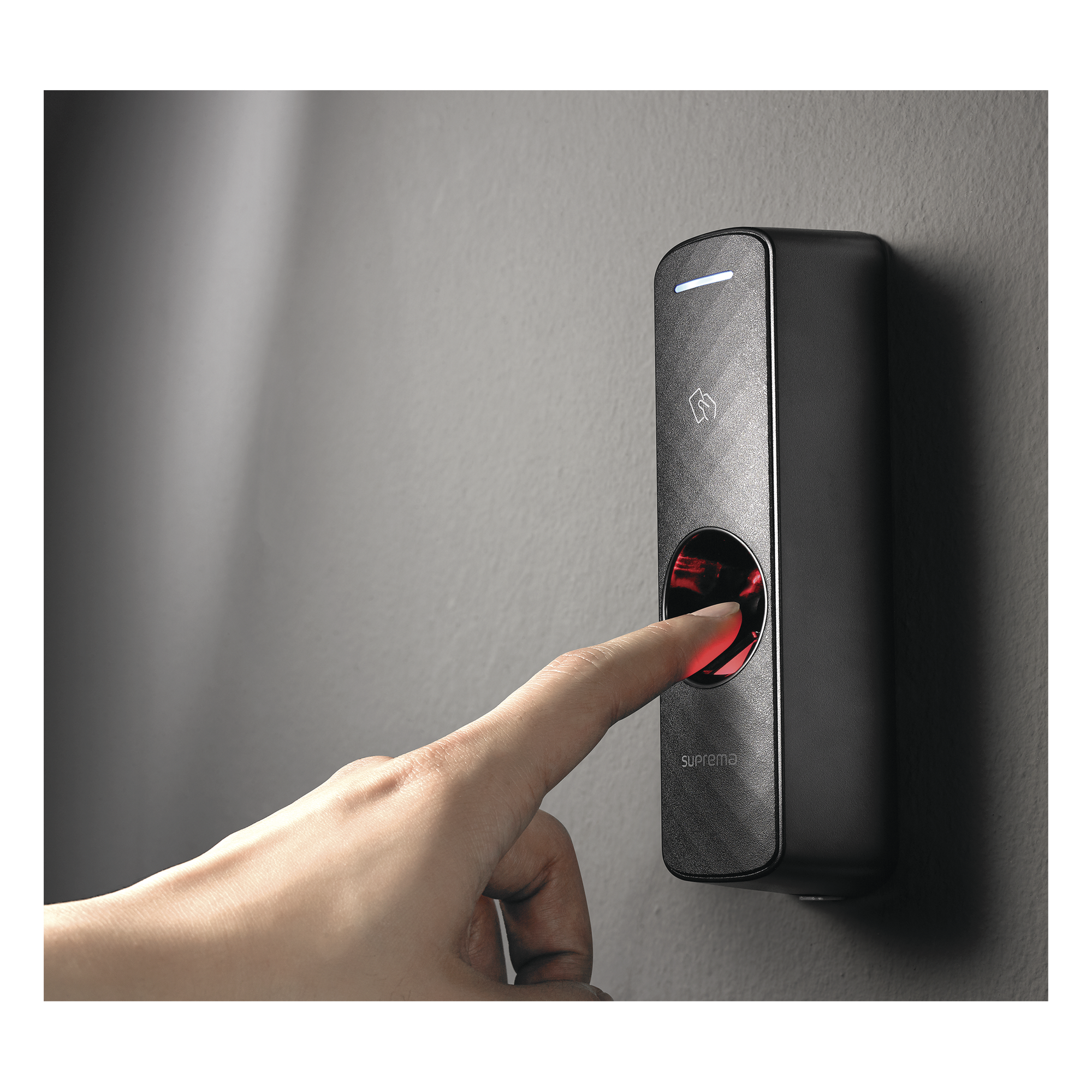 Lector de Control de Acceso Biométrico / Huella Dactilar / Doble Frecuencia RFID 125KHz y 13.56MHz / NFC Físico / CPU 1.0 GHz / Detección de Dedo Vivo