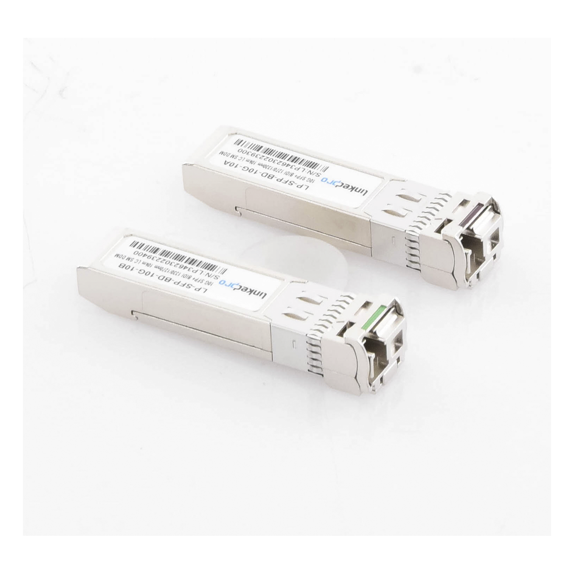 Transceptor Óptico Bidireccional SFP+ / 10 Gbps / Monomodo 10 km (32,808 ft) / 1270 & 1330 nm / LC/UPC Simplex / DDM / Hot-Pluggable