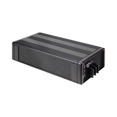 Cargador de Baterías / 12V / 13.5A / 205.2W / Entrada Universal 90-264 VCA / PFC Activo / Rango 55-180 Ah
