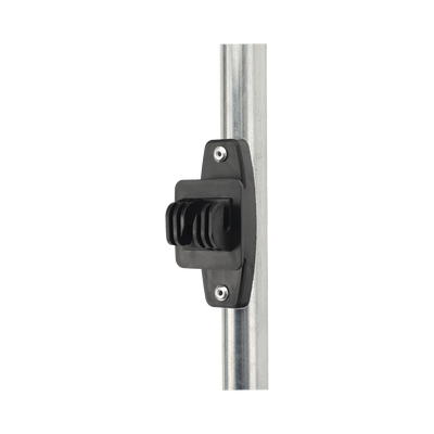 Poste de Paso para Cerca Eléctrica / Tubo de Acero Galvanizado en Caliente / 3 Aisladores con Remache / Longitud 75 cm (29.5 in) / Diámetro 25 mm (1 in) / Peso 0.57 kg