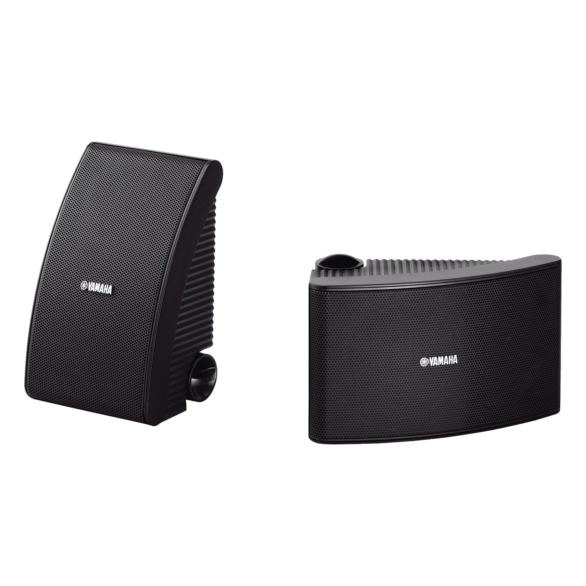 Altavoces de pared / Semi-Exterior / Woofer 5.25 in / Tweeter 1 in / 6 ohms / IPX3 / Par / Color Negro — YAMAHA · SKU NSAW392