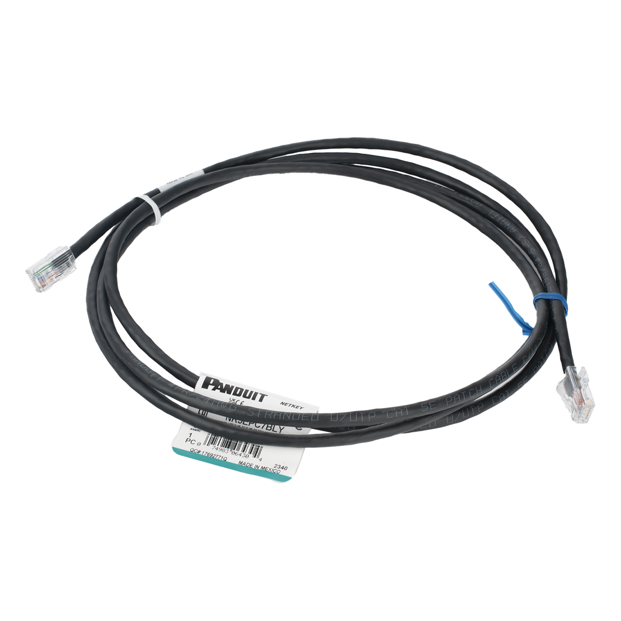 Cable de Parcheo UTP / Cat 5e / 2.13 m (7 ft) / 24 AWG / Negro