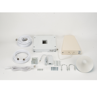 Amplificador de Señal Celular / 5 Bandas Simultáneas / 700-2600 MHz / Cobertura hasta 900 m² (9687.5 ft²) / Ganancia 70 dB / Multiusuario / -10°C a +55°C