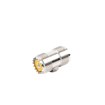 Adaptador Barril en Línea, de Conector UHF Hembra (SO-239) a UHF Hembra (SO-239), Niquel/ Plata/ Dap.