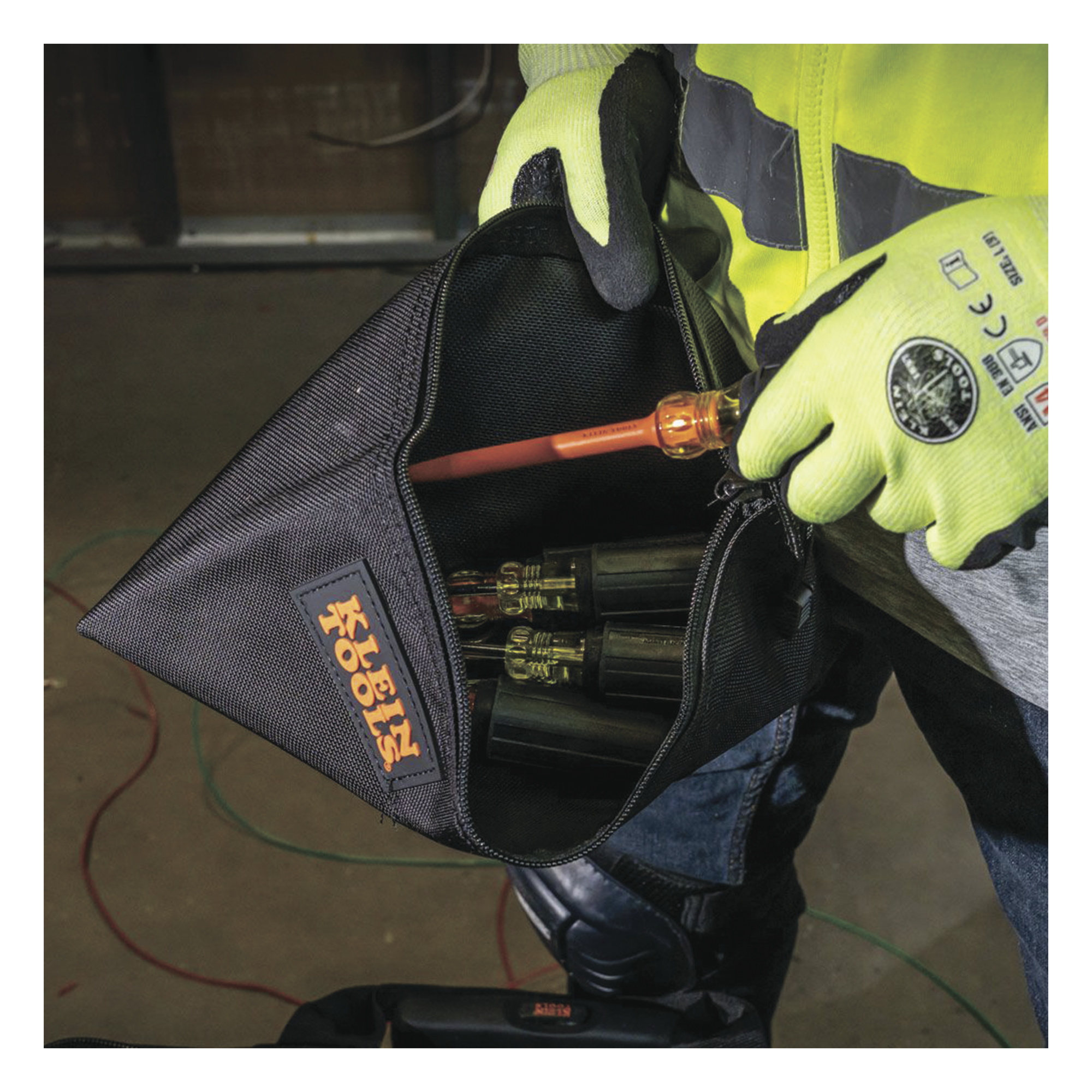Estuche con cierre relámpago, portaherramientas de nylon Cordura de 31,8 cm.