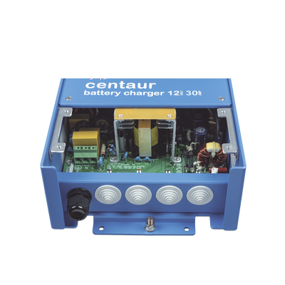 Centaur 24/30 / Cargador de Baterías 24V, 30A / Para Ambientes Marinos y Terrestres. /  Bancos de 120 a 300 Ah