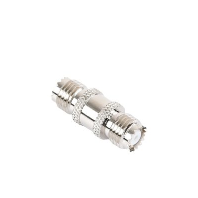 Adaptador Barril en Línea, de Conector Mini-UHF Hembra a Mini-UHF Hembra, Níquel/ Oro/ Teflón.