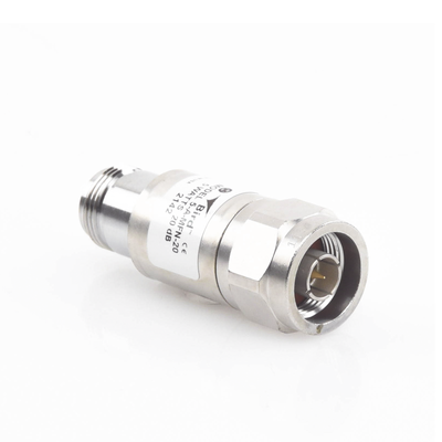 Atenuador en Línea de 20 dB, 5 W. Máximo, CD-4 GHz, Conectores N Macho-Hembra.