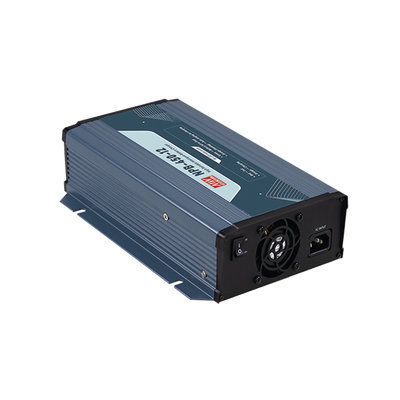 Cargador de Baterías / 24V / 13.5A / Bancos 45 a 155 Ah / Protocolo CANbus / Compensación de Temperatura / -30°C a +70°C