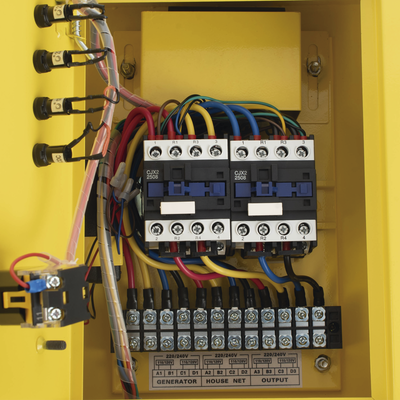 Generador a Gasolina / Planta de Emergencia con Encendido Automático, 6.5KW, 220Vac 2 Fases, Jaula con Ruedas para Fácil Traslado 