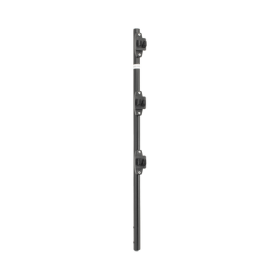 Poste de Paso para Cerca Eléctrica / Tubo de Acero Galvanizado / 25 mm (1 in) de Diámetro / 75 cm (29.5 in) de Longitud / 3 Aisladores / Pintura Negra Resistente a la Intemperie / 0.57 kg