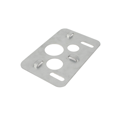 Salida a Tubo Universal / 3/4, 1 y 1 1/4 pulg / Bimetálico 90% Zn 10% Al / Sin recubrimiento / Tramo 3 m (9.84 ft) / Ancho 250 mm — CHAROFIL · SKU CHSTBUBM