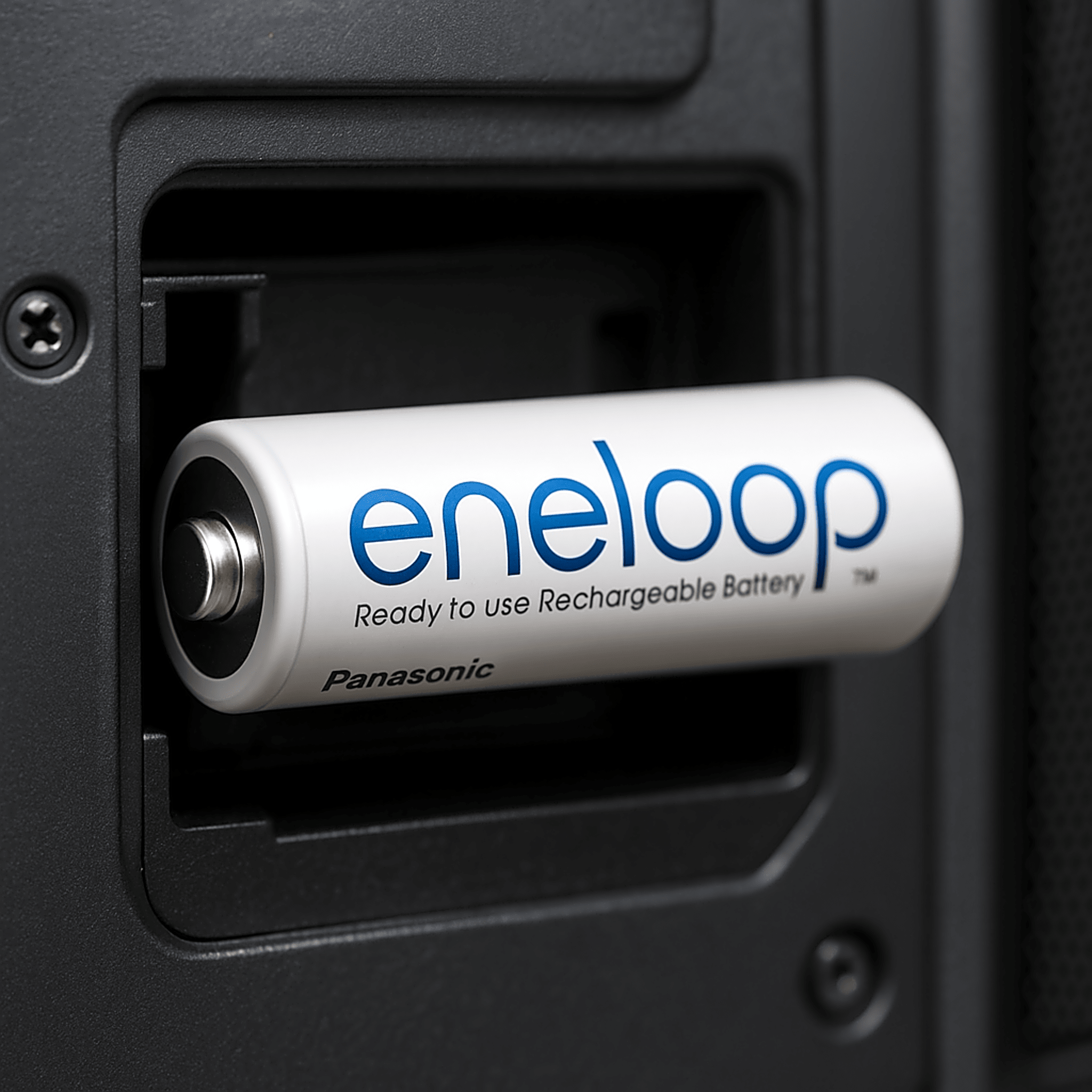 Batería Recargable AA 1.2V ENELOOP / Ni-HM / Paquete de 4 Baterías